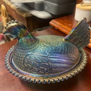Blue Iridescent Carnival MCM Hen On Nest